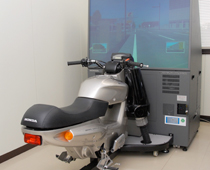 ��փV�~�����[�^